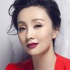 Tao Hong as Store manager