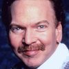 Dennis Wolfberg as Comedian