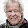 Sven Wollter as Fassa (voice)