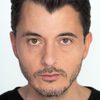 Dany Gange as Voyeur dans le bar trash