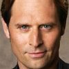 Jeffrey Nordling as Elliott