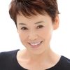 Shinobu Otake as Saori's mom