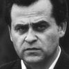 Valentin Chernyak as Somov (Paul Clinton - US)
