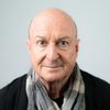 Christian Schneller as Mendel (voice)