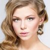 Taisiya Vilkova as Tasya