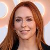 Jennifer Love Hewitt as Madellaine (voice)