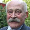 Janusz Zakrzeński as Redaktor "Tygodnika Naukowego"