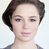 Kether Donohue as Donna