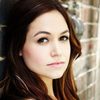 Kelly Paterniti as Gina