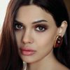 Sara Loren as Payal
