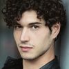 Giancarlo Commare as Ernesto