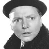 Louis Adlon as Soldier (uncredited)