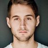 P.J. Boudousqué as Gary