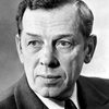 Georgi Zhzhyonov as Bobrov