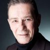 Héctor Colomé as Paco