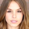 Elise Gatien as Lena