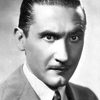 Paolo Stoppa as Savino Capogreco
