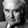 Edward Asner as Self (voice)