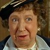 Jesslyn Fax as Old Woman (uncredited)