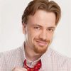 Michael J. Oliver as Junior Healy