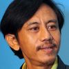 Epy Kusnandar as The Father (segment "Safe Haven")