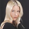 Jen Araki as Liz