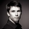 Ricardo Cervera as Vicar…