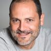Lluís Altés as Petrov