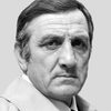 Lino Ventura as Angelo Fraiser