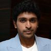 Vikram Prabhu as Parthibendran Pallavan
