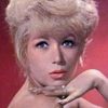 Rita Cadillac as Liliane