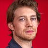 Joe Alwyn as Uncle George