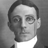 Lawrence Hanray as Archbishop Cranmer
