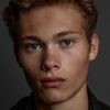 Jules Houplain as Louis