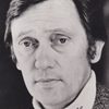 Richard Pasco as Edward, Earl of Newark