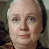 Beverly Rowland as Edna