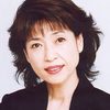 Reiko Tajima as Queen Emeraldas (voice)
