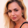 Sarah Jague as Sarah la serveuse