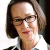 Susan Blommaert as Leslie