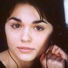 Romina Mondello as Anna