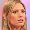 Sarah Brandner as Barkeeperin