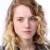 Laura Wiggins as Maddie Reynolds