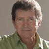 Mac Davis as Bill Dekkar