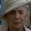 Viola Kates Stimpson as Mama Dell