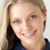 Elle Evans as Star