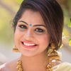 Meera Nandan as Jesni