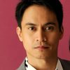 Arnold Reyes as Ogie