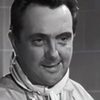 Louis Viret as Un voisin