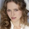 Marni Van Dyk as Chrissie