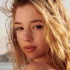 Kayla DiVenere as Zoey